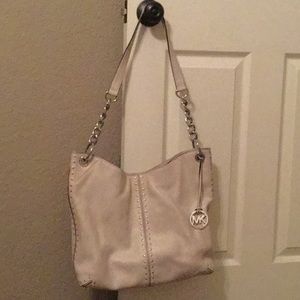 White leather Michael Kors hobo bag